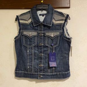 NWT Vigoss Detailed Denim Vest size Medium
